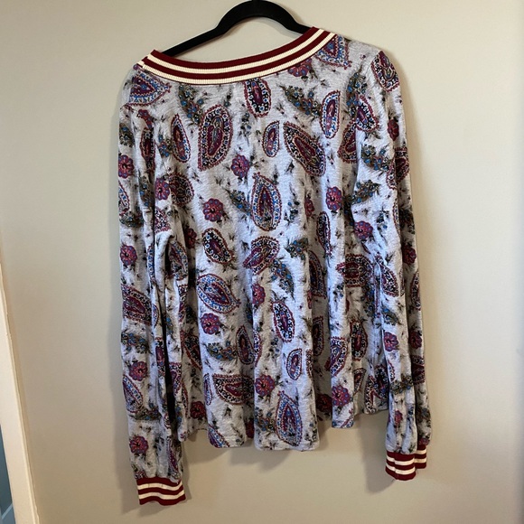 T.la paisley shirt - Picture 4 of 4